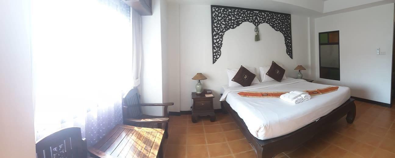 Wangburapa Grand Hotel Chiang Mai Exteriör bild