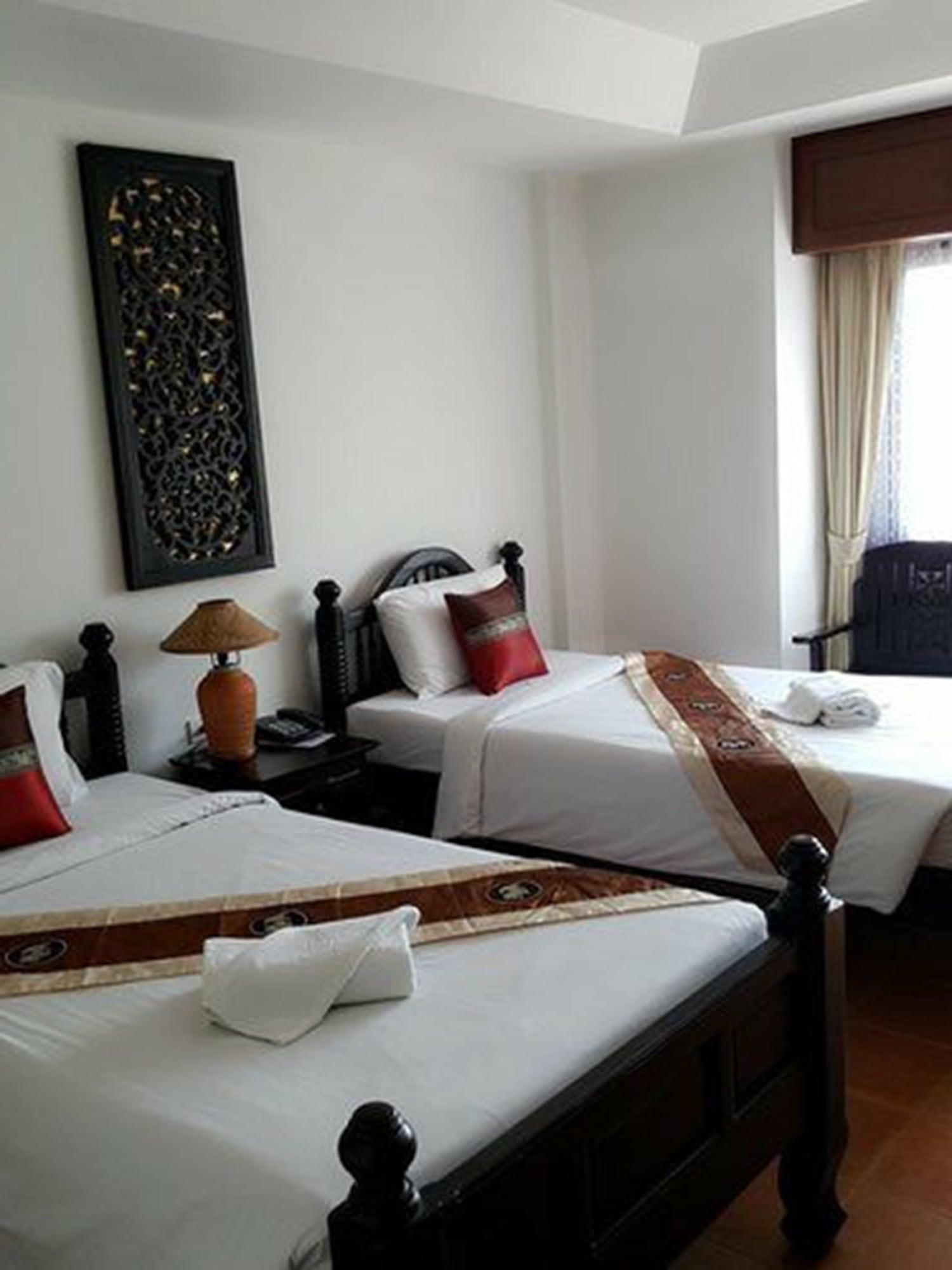 Wangburapa Grand Hotel Chiang Mai Exteriör bild