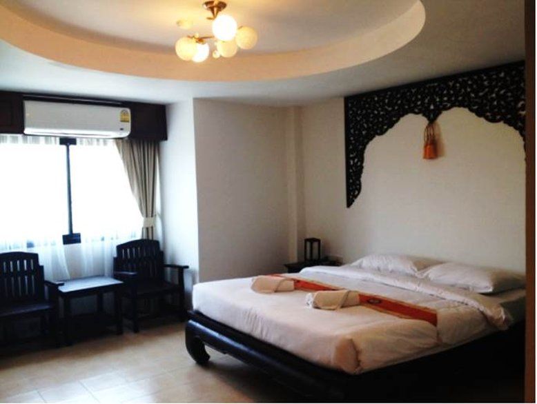 Wangburapa Grand Hotel Chiang Mai Exteriör bild