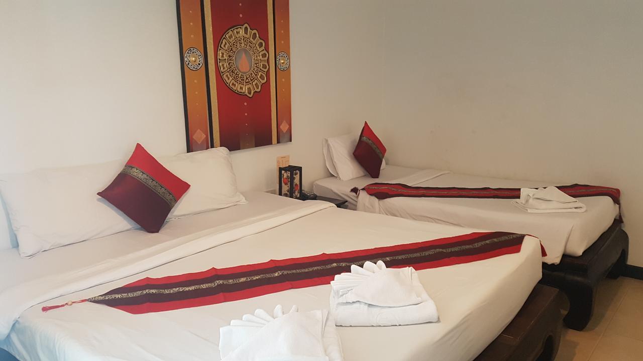 Wangburapa Grand Hotel Chiang Mai Exteriör bild