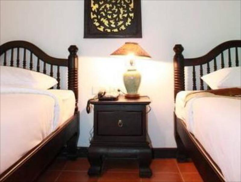 Wangburapa Grand Hotel Chiang Mai Exteriör bild
